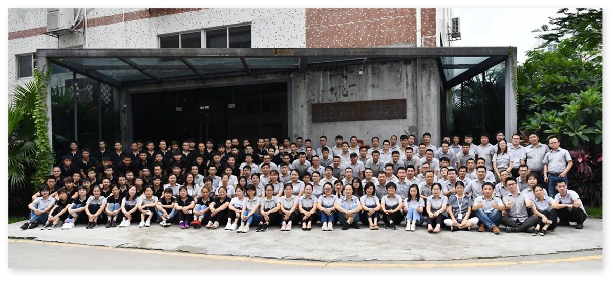 品成金屬專注于鋁、鋅、鎂合金壓鑄模具的設計與制作十余年，擁有一支高效、經(jīng)驗豐富的團隊。