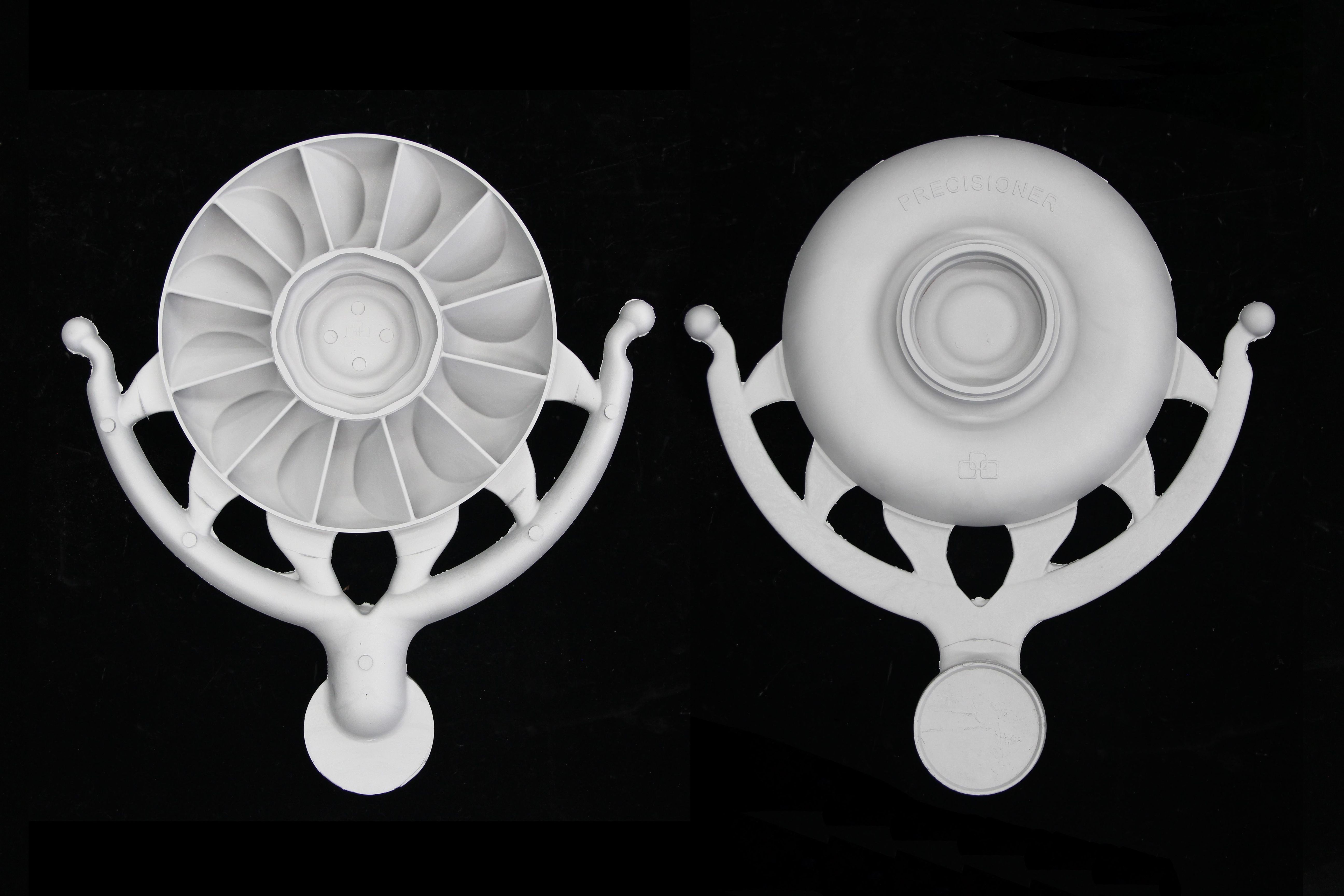 品成金屬成功自研渦輪葉片旋轉出模